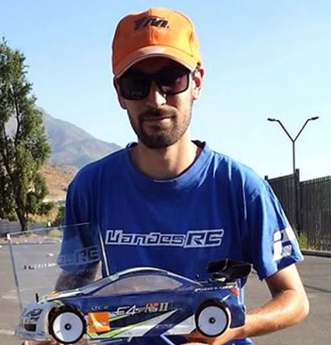 Ernesto Grez - TeamMagic E4rs II EVO - Winner UAndesRC 2014 anual championship.