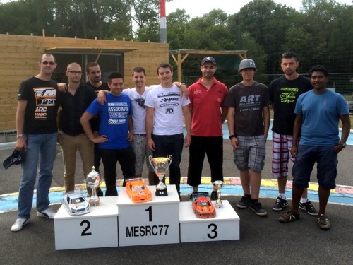 Second Place for TM E4RS III at the "8 hours of Emerainville" Endurance Club Race